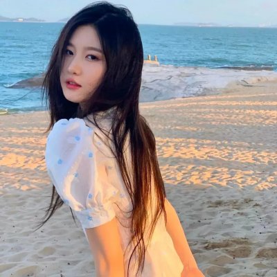 不该凋谢的玫瑰